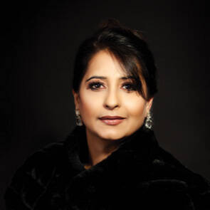 Professional Headshot of Sunita Juneja