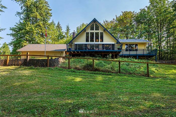 Lead image for 23923 SE 202nd Street Maple Valley