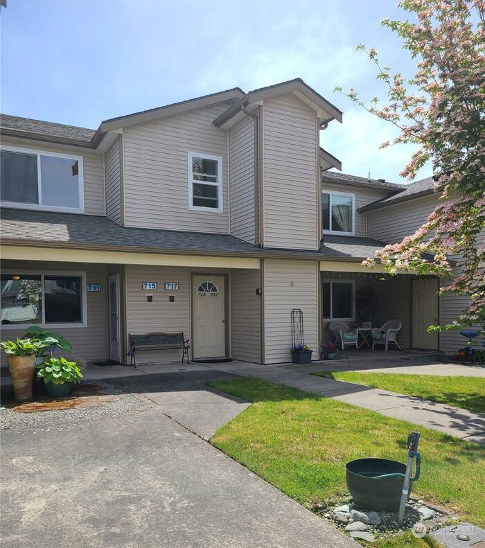 Lead image for 711 Cascade Palms Court Sedro Woolley