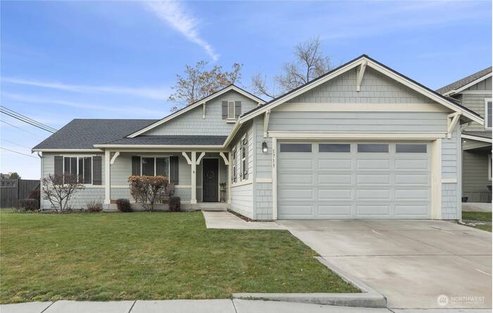 Lead image for 1713 5th Street SE East Wenatchee