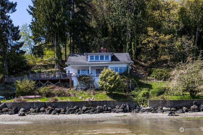 Lead image for 1207 Beach Lane NW Gig Harbor
